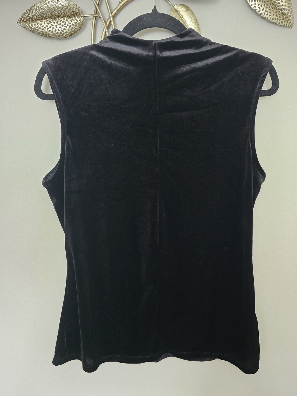 Simons Y2K Black Velvet Sleeveless Top Mock Neck  Size M